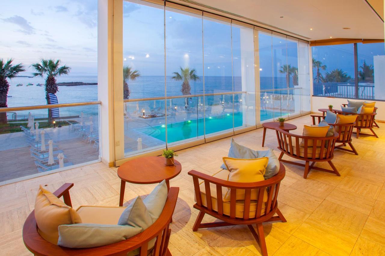 Hôtel Nausicaa Beach à Protaras Extérieur photo