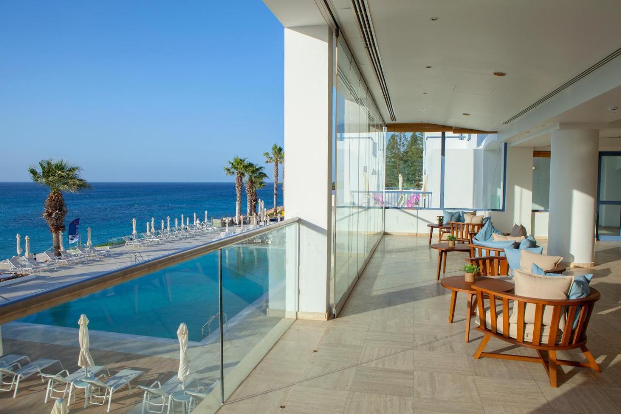 Hôtel Nausicaa Beach à Protaras Extérieur photo