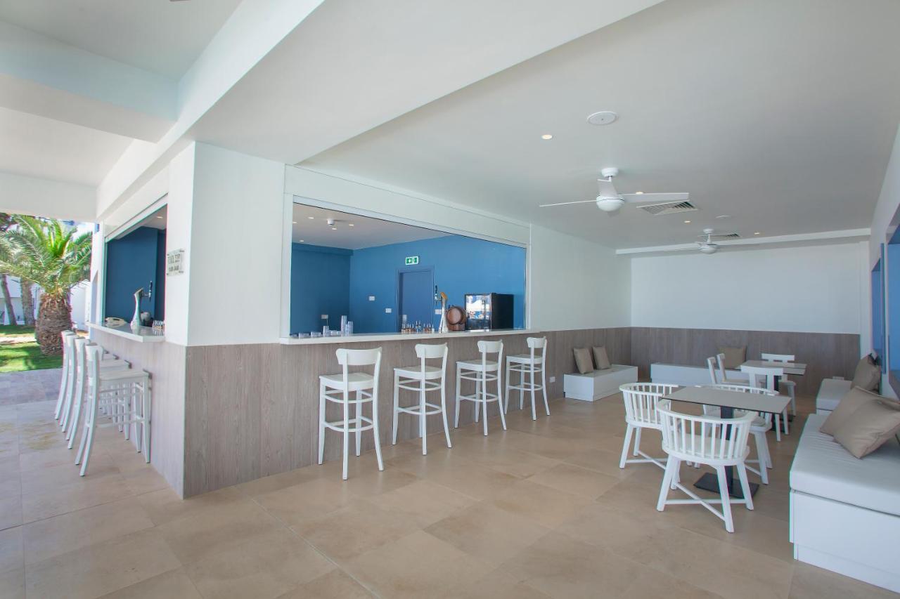 Hôtel Nausicaa Beach à Protaras Extérieur photo