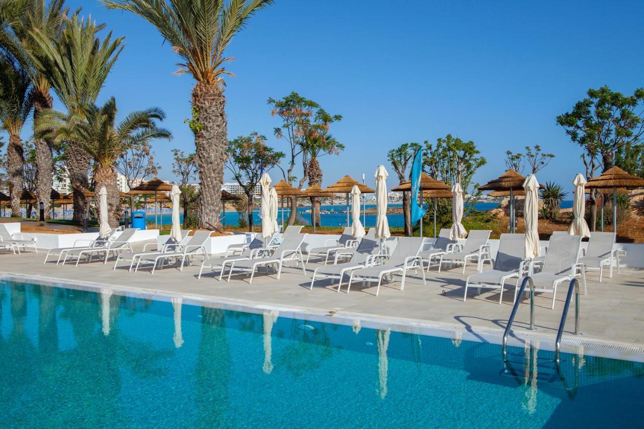 Hôtel Nausicaa Beach à Protaras Extérieur photo