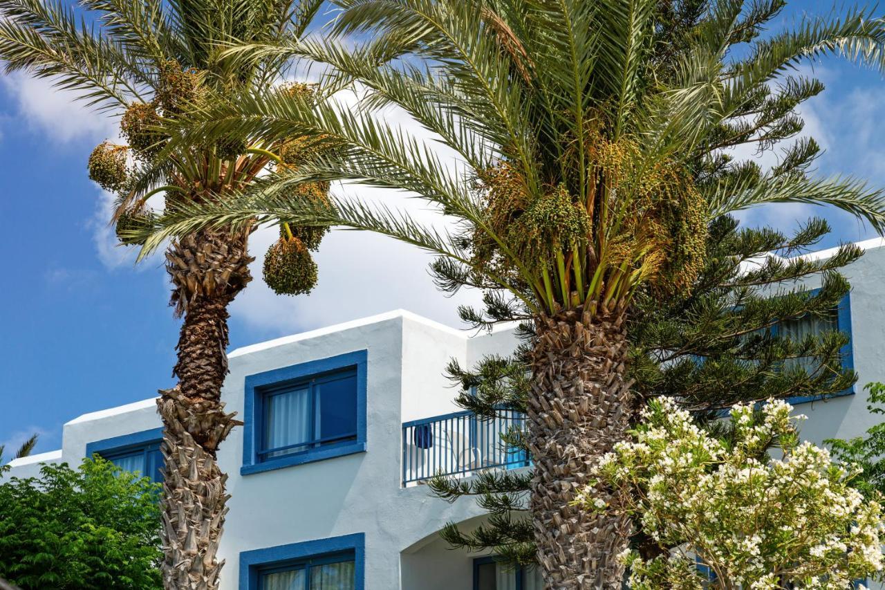 Hôtel Nausicaa Beach à Protaras Extérieur photo