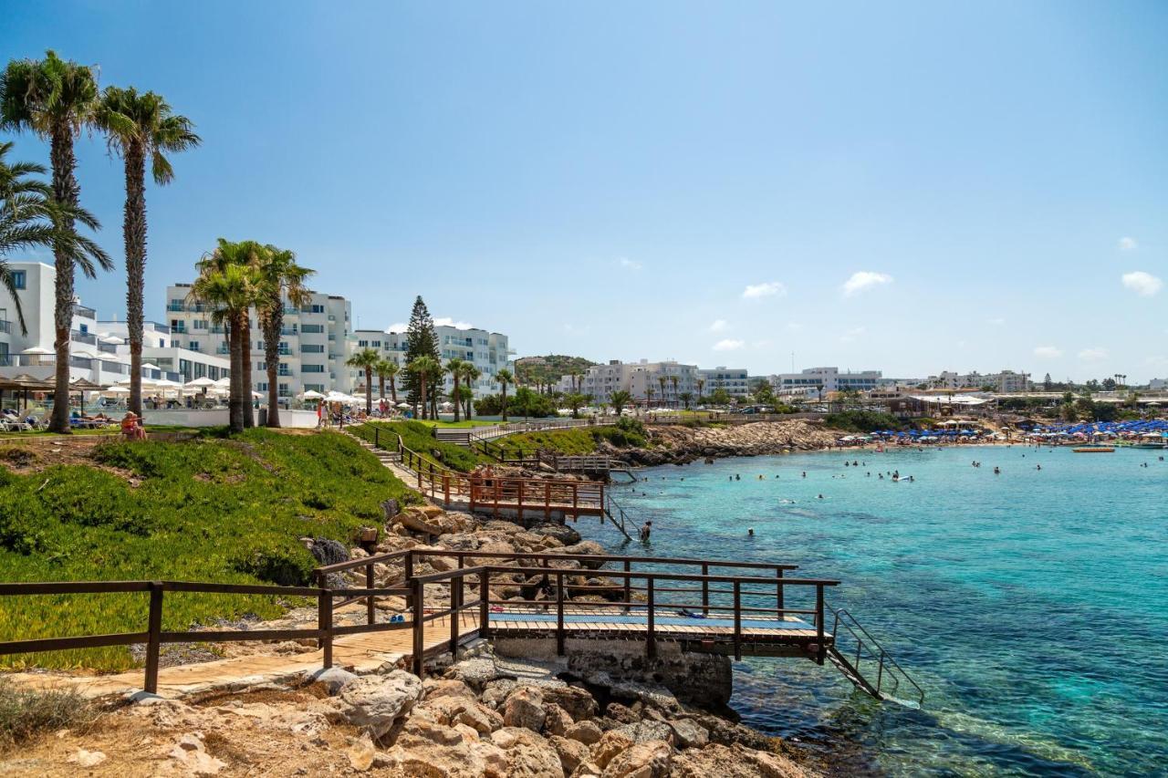 Hôtel Nausicaa Beach à Protaras Extérieur photo